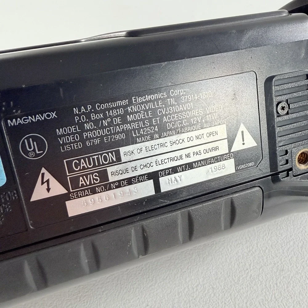 Vintage Magnavox Movie Maker VHS Camcorder CVJ310AV01 AS IS FOR PARTS REPAIR